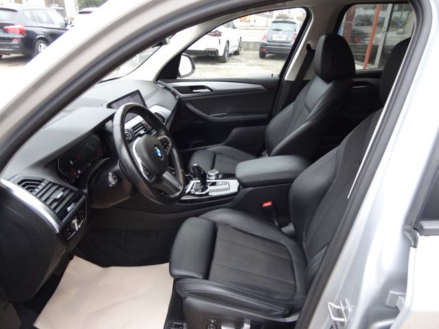 Fahrzeugabbildung BMW X3 xDrive 30d/2.Hd/Virtual/Leder/Navi/AHK/69TKM/