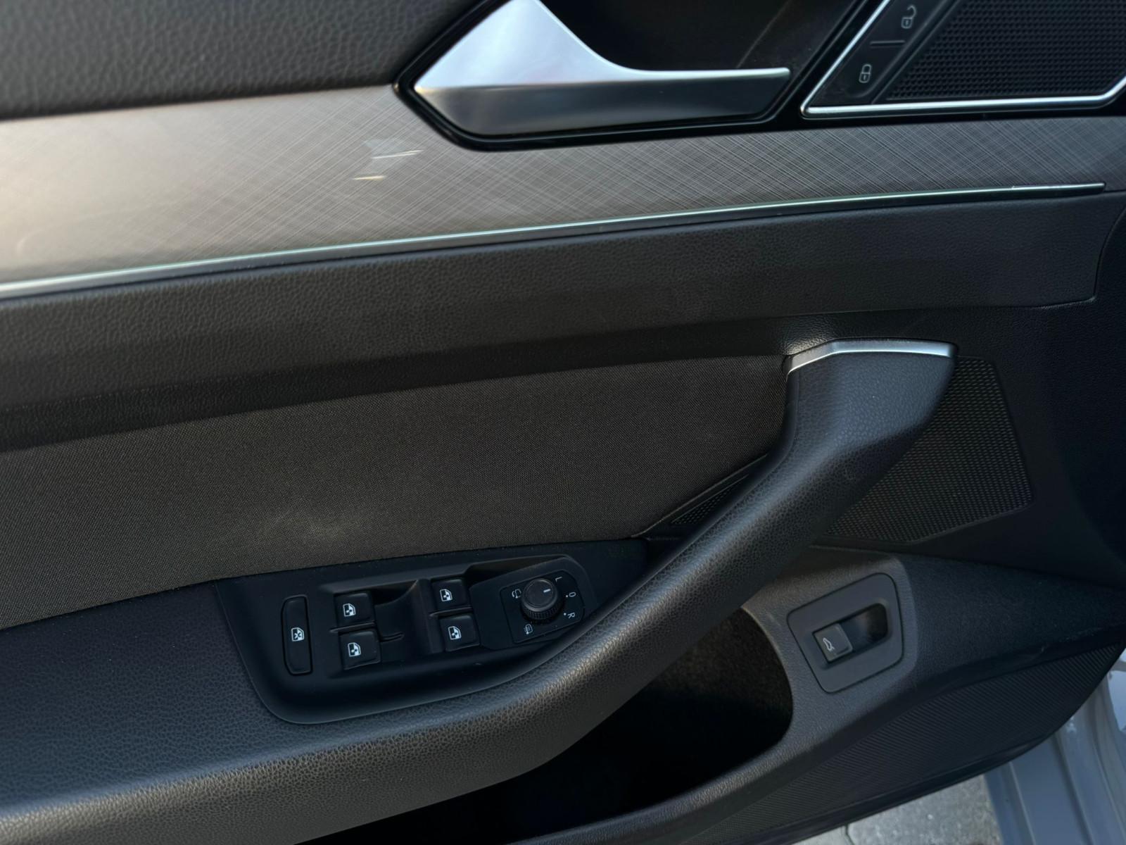 Volkswagen Passat 2.0 TDI DSG Business LED ACC KAM, миниатюра 4