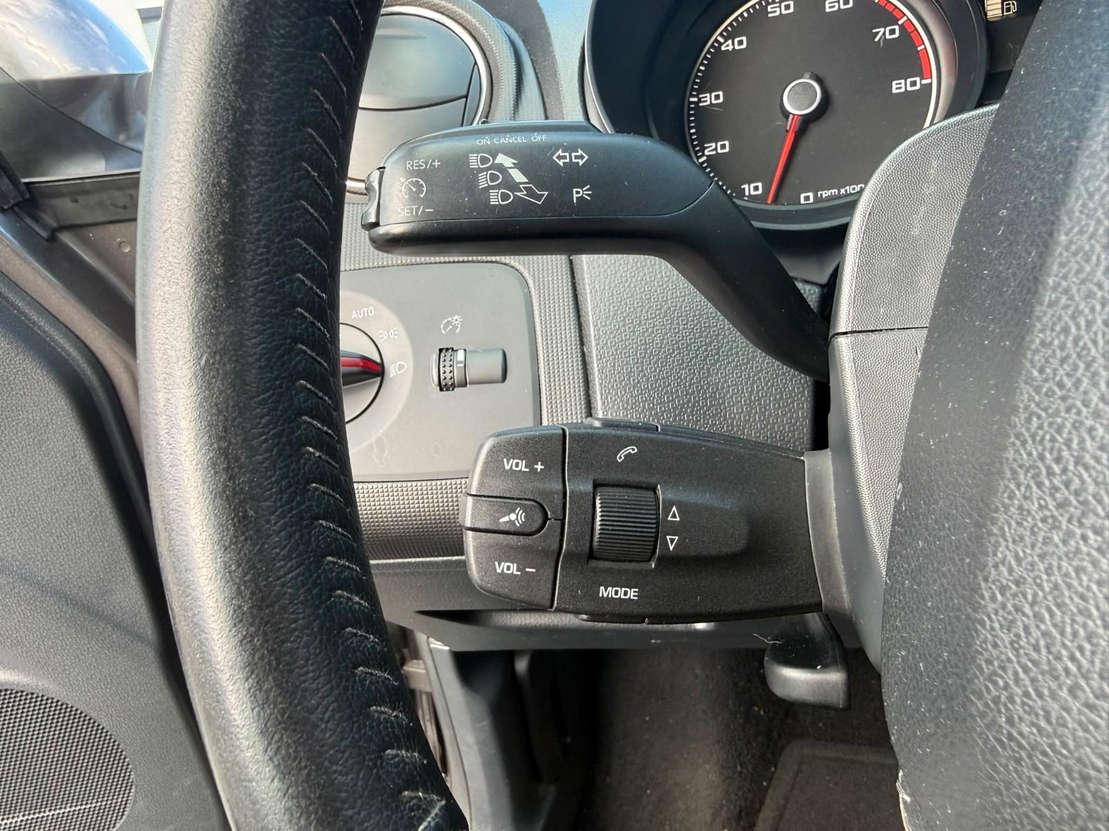Seat Ibiza 2014 — фото 19