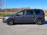 Dacia Jogger TCe110 Extreme+ 5-Sitzer 8-Fach Bereifung - Dacia Jogger von privat