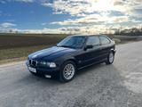 BMW 323Ti Compact  - BMW 323: Compact