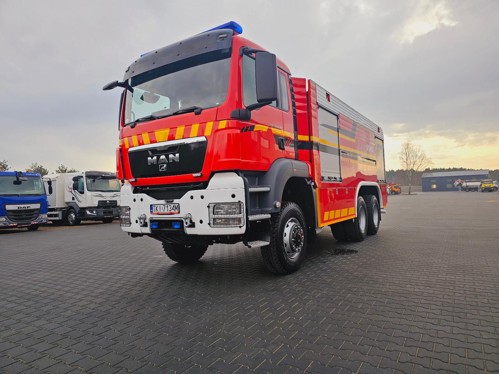 MAN 6x6 9500 l + 950 foam fire FIREFIGHT