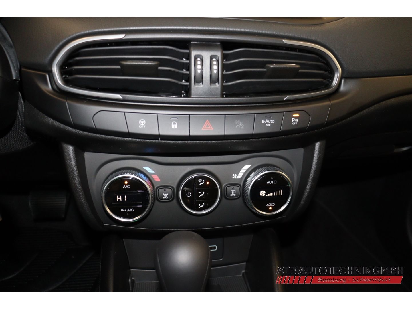 Fahrzeugabbildung Fiat Tipo 1.5 GSE Mild-Hybrid Style-, Komfort-, Techp