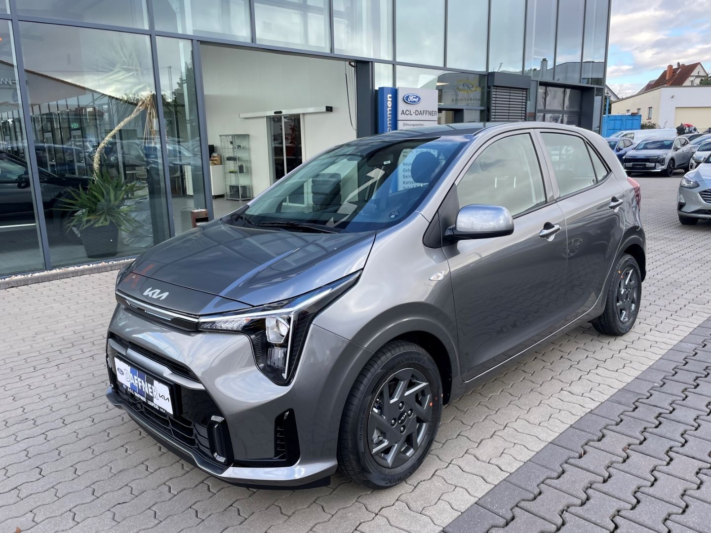 Fahrzeugabbildung Kia Picanto Vision 1.0 DAB Navi Kamera PDC