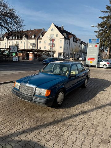 Mercedes-Benz E 250