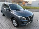 Mercedes-Benz ML 350 BlueTEC 4MATIC | 19% Mwst. - graue Mercedes-Benz ML 350