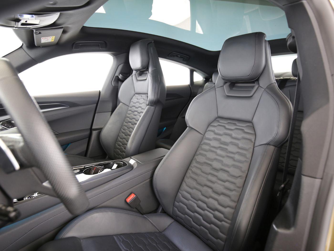 Audi e-tron GT quattro Matrix|HUD|Luft|Pano|Standhzg