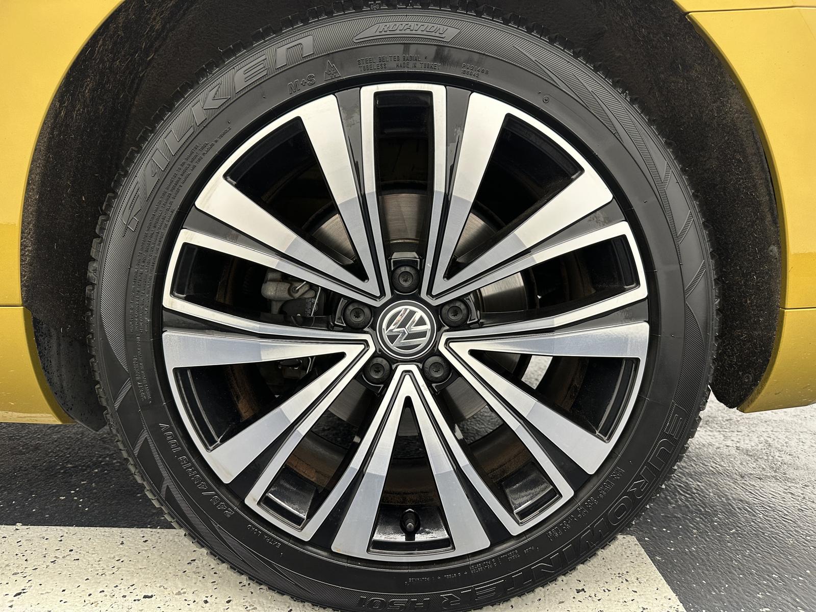 Volkswagen Arteon Elegance "NAVI-CAM-LEDER-SITZH-MULTI-ALU"