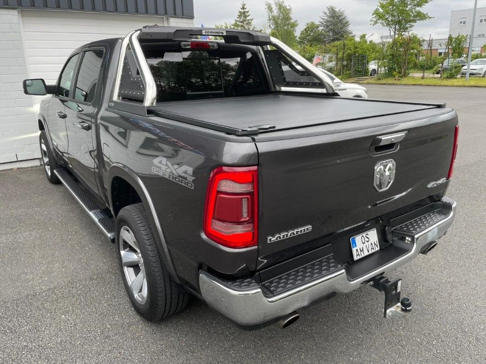 Fahrzeugabbildung Dodge RAM 1500 CrewCab Laramie 5.7 4x4 LPG