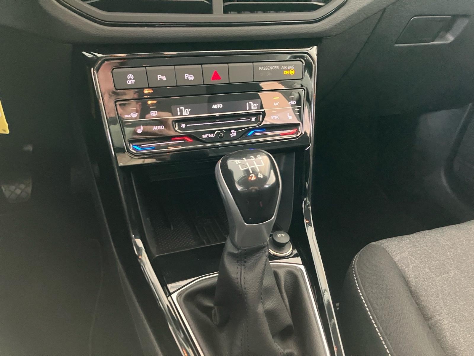 Volkswagen T-Cross LIFE 1.0TSI 95PS NAVIPRO.KAMERA.LED.SHZG