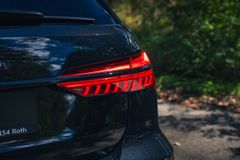 AUDI RS6 Avant*HU*PANO*MATRIX*AHK*SH*KERAMIK*360*B&O*