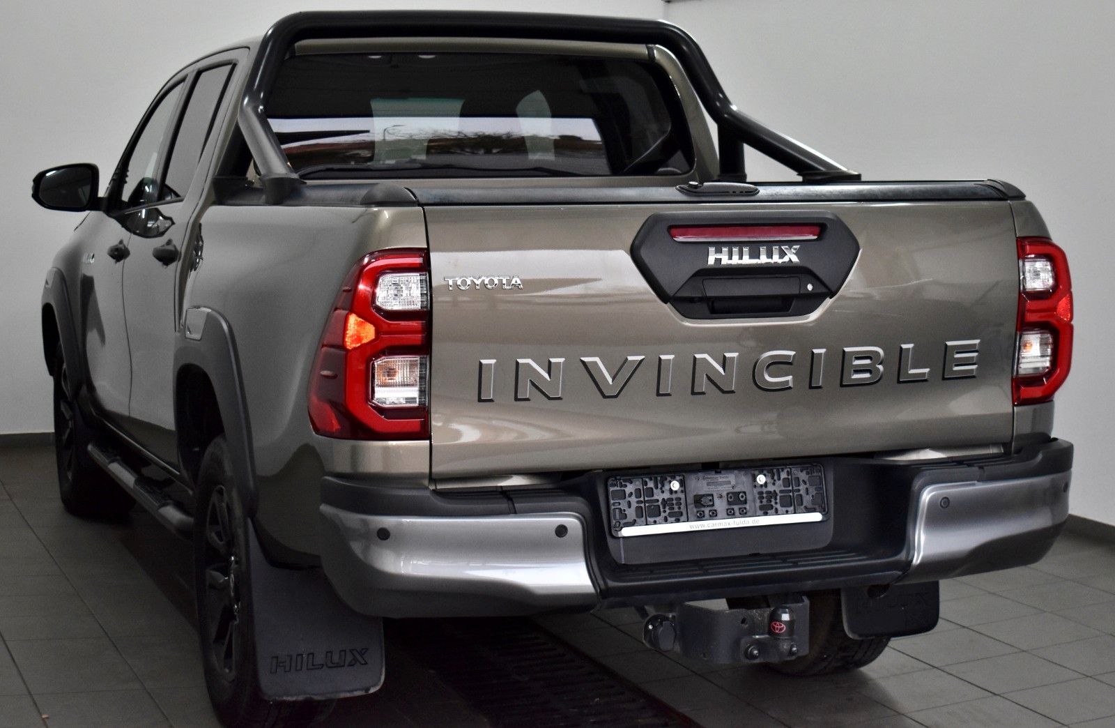 Fahrzeugabbildung Toyota Hilux 2.8 D4-D Invincible ,VOLL! ACC,JBL,LED,AHK