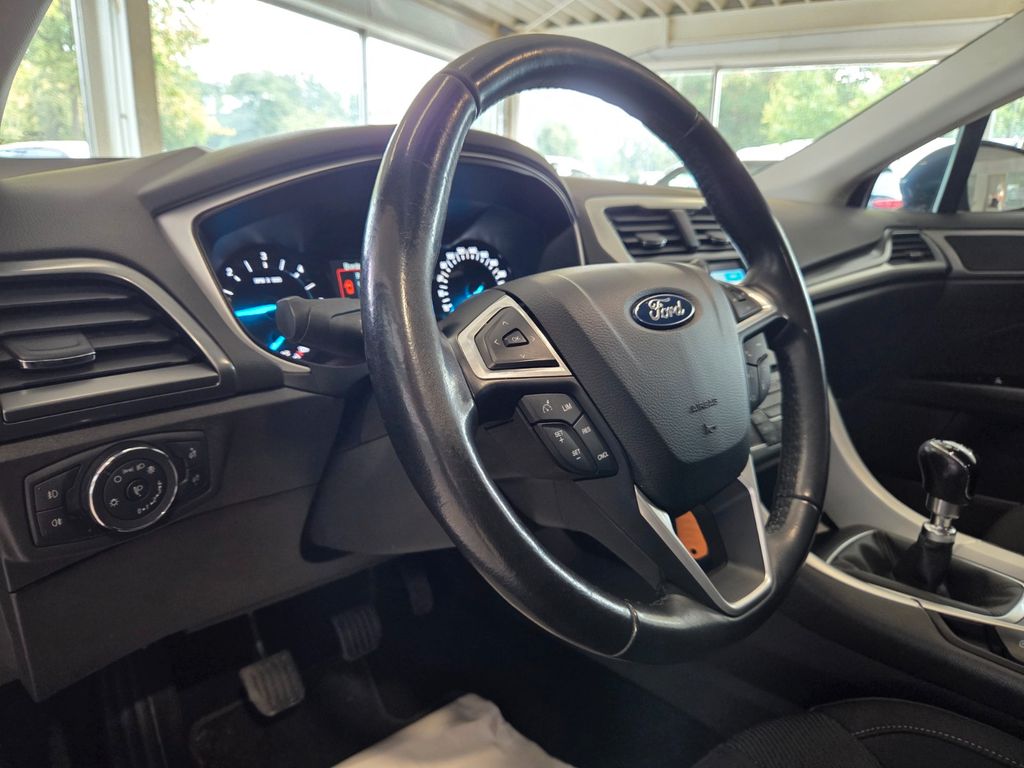 Ford Mondeo Turnier Business Edition – Ansicht 10