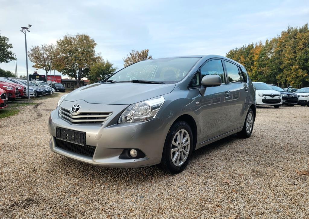 Toyota Verso Edition 1.6*Pano*Temp*Klima*LMF*TÜV:02/28*