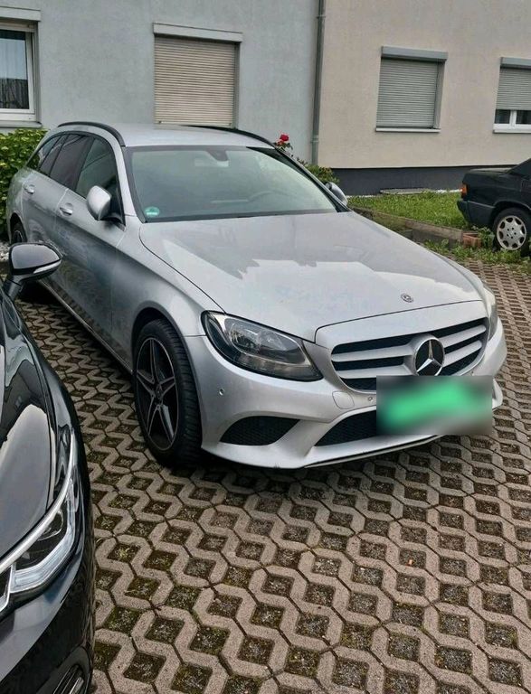 Image of Mercedes-Benz C 220