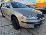 Skoda Octavia Lim. Classic - Skoda Octavia Classic mit Benzin-Antrieb