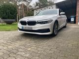 BMW  G31 520d Sportline Ahk Kamera - BMW 315: Automatik