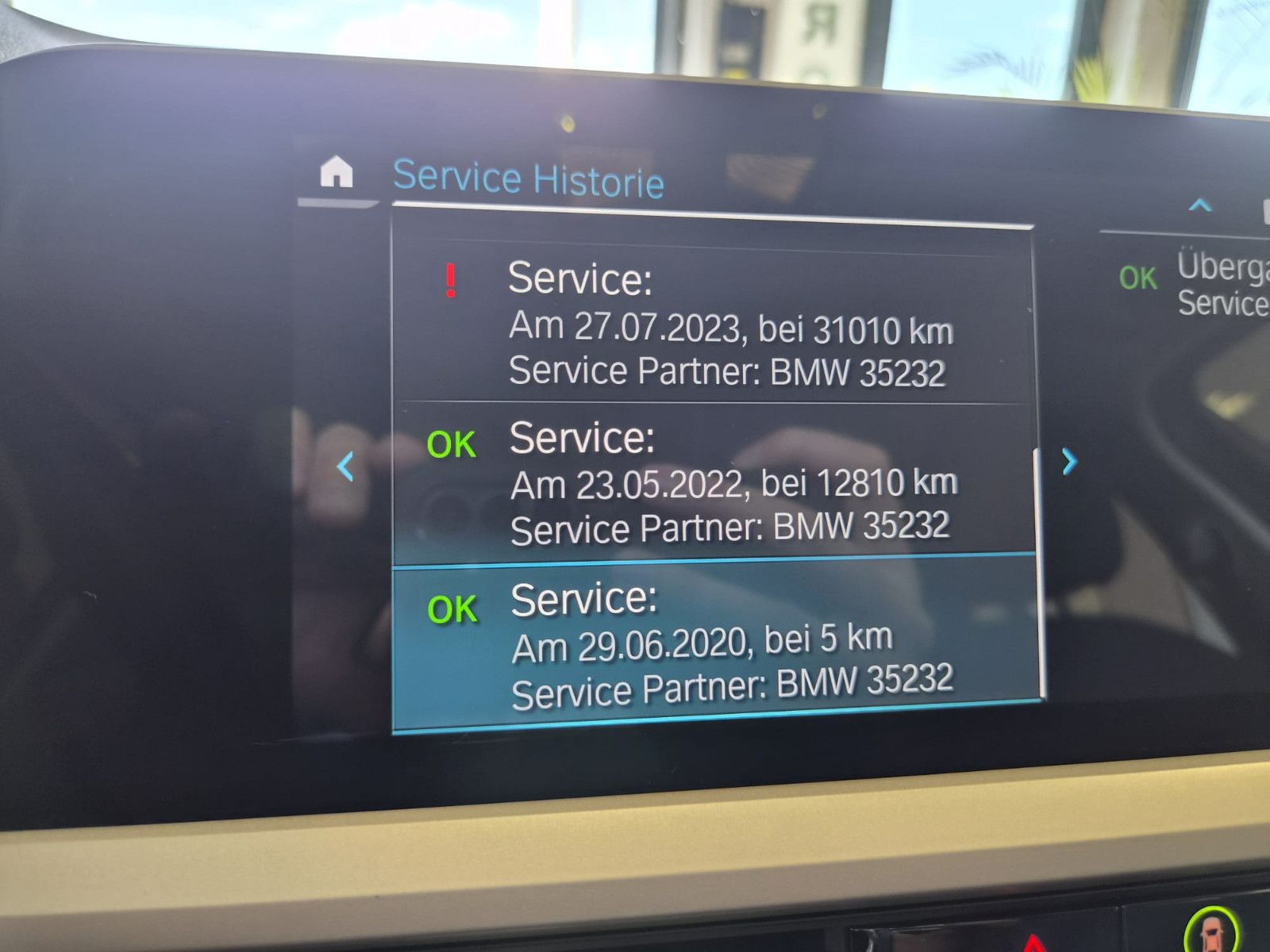 Fahrzeugabbildung BMW 330 e Advantage / NAVI / KLIMA / Garantie