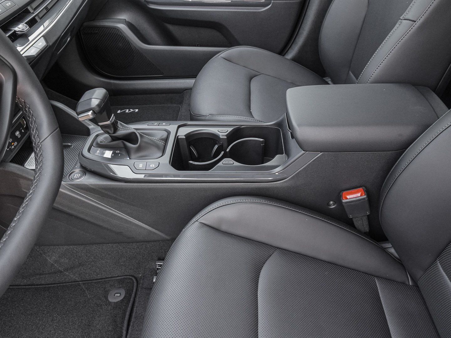Kia K4 - Bild 11