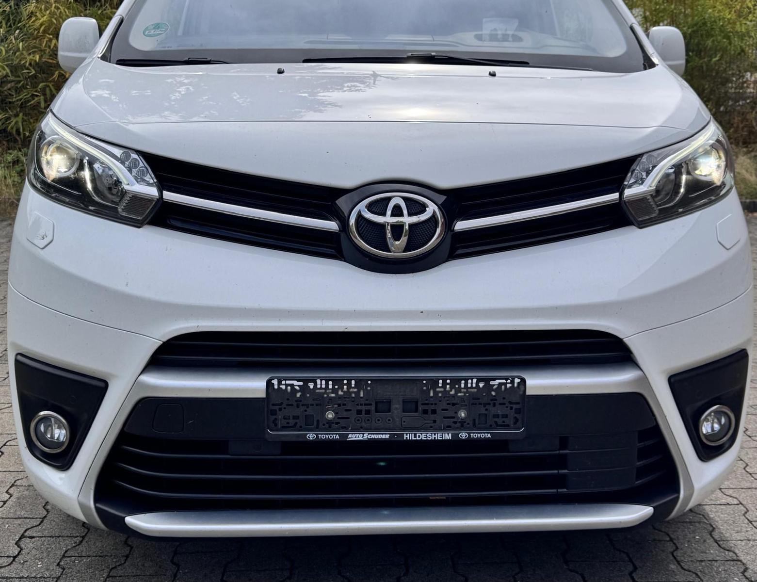 Toyota Crosscamp - Automatik - Standheizung - 1.Hand -