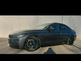 BMW 335i M-Performance X-Drive - BMW 335 mit Benzin-Antrieb: Limousine, Automatik
