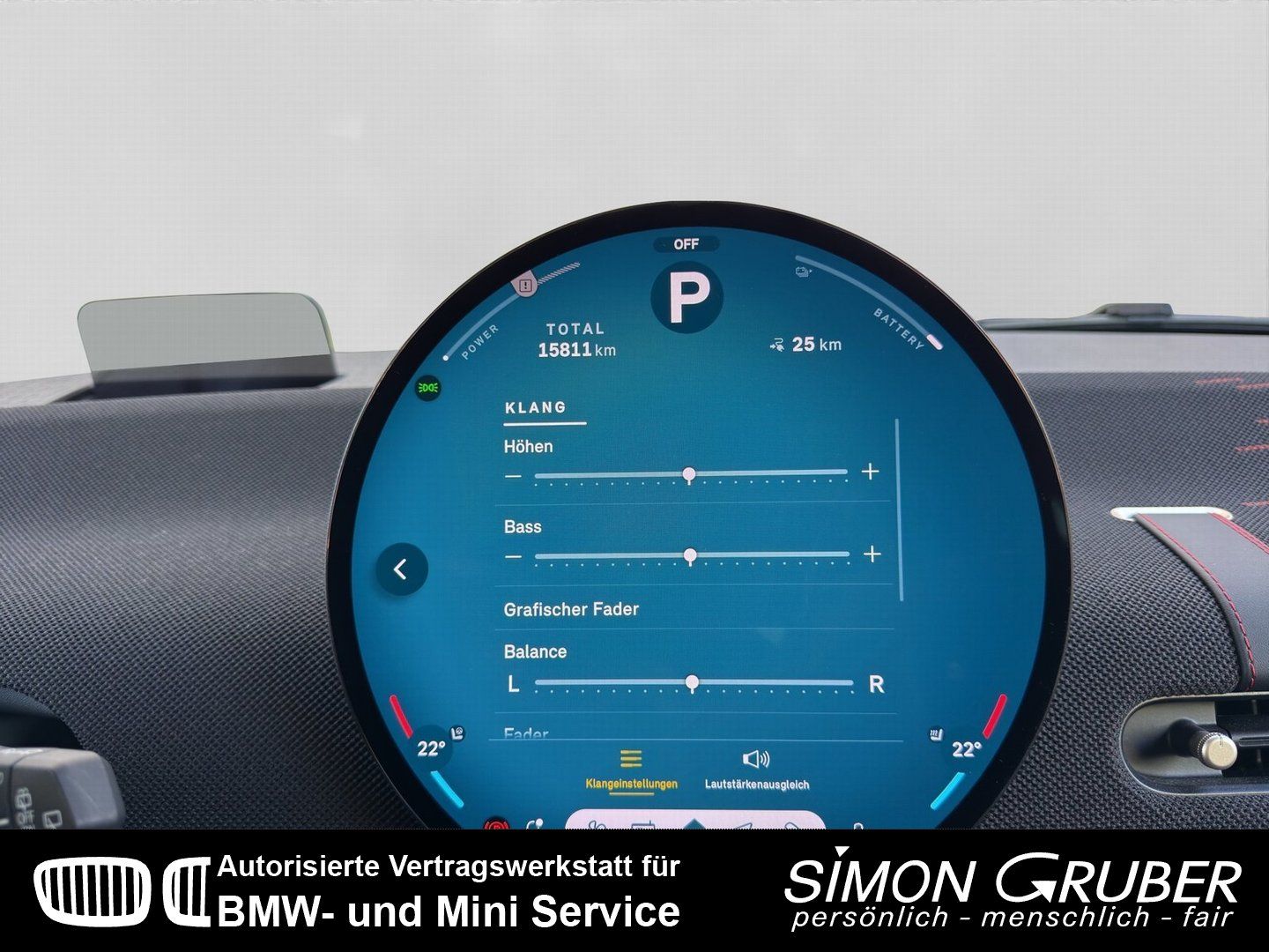 Fahrzeugabbildung MINI Cooper SE John CooperWorks Panorama HUD Ambiente