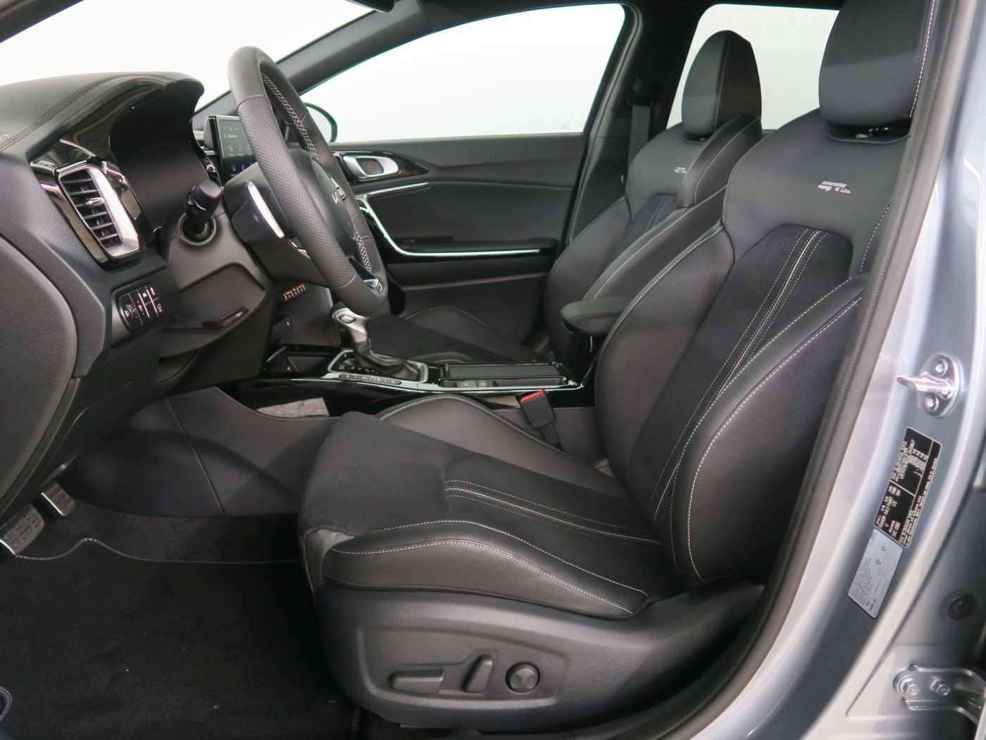 Kia Ceed Sportswagon 1.5 T-GDI DCT7 OPF GT Line!
