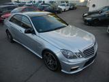 Mercedes-Benz E 63 AMG Performance/Schiebedach - Mercedes-Benz E 63 AMG Gebrauchtwagen in Berlin
