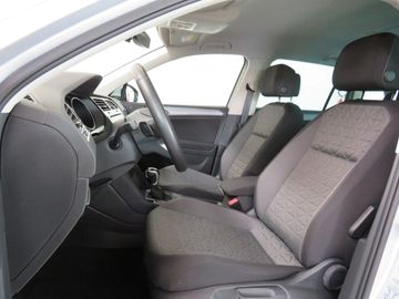 Volkswagen Tiguan - 9