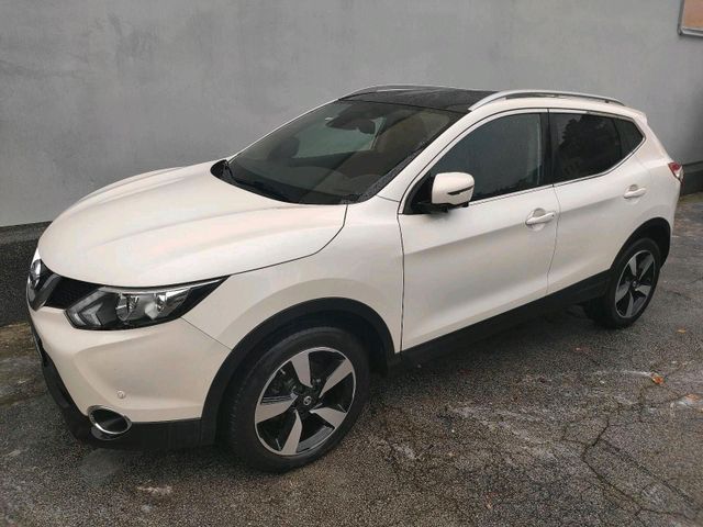 Nissan Qashqai Automatik Kamera, Lagerschaden