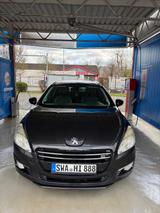 Peugeot 508 SW Active HDi 160 Automatik Active - Peugeot 508 mit Diesel-Antrieb: Kombi, Euro5, SW Active