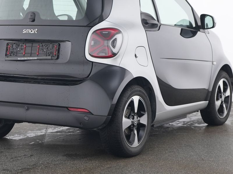 Fahrzeugabbildung Smart EQ COUPÉ*EXCLUSIVE*22kW*WINTER-PAKET*ALLWETTER*