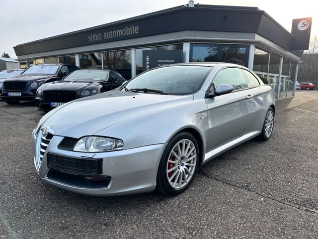 Alfa Romeo GT 3.2V6 24V Distinctive orig.102000Km BRD Leder