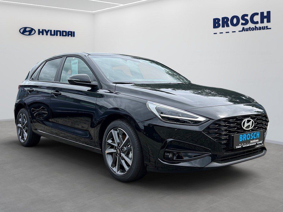 Fahrzeugabbildung Hyundai i30 MY25 1.5T 48V ADVANTAGE LED+NAV 5J-GARANTIE+