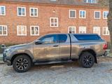 Toyota Hilux Extracab Invincible - Toyota Hilux von privat