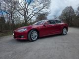 Tesla Model S Basis - - Tesla Model S in München