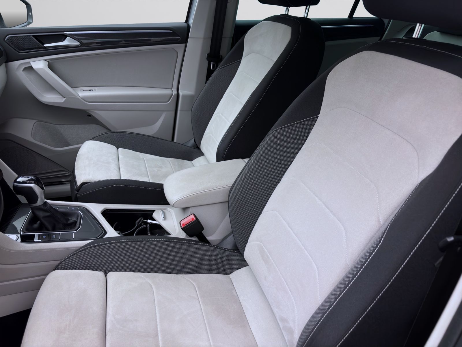 Volkswagen Tiguan - Bild 10