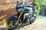 Triumph Speed Triple RS 1200 - Triumph Speed Triple R