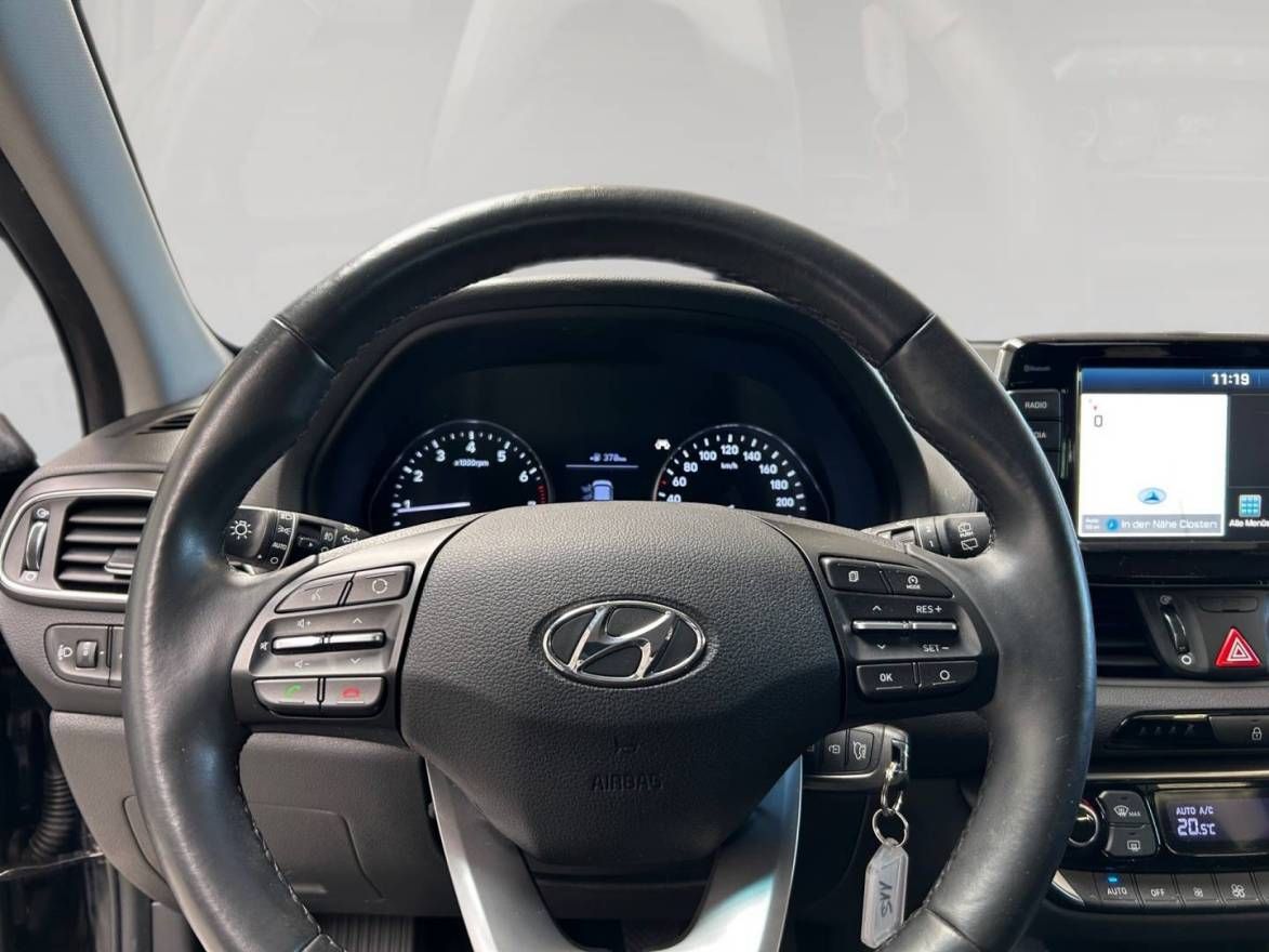 Fahrzeugabbildung Hyundai NEW i30 Sonderedition YES!