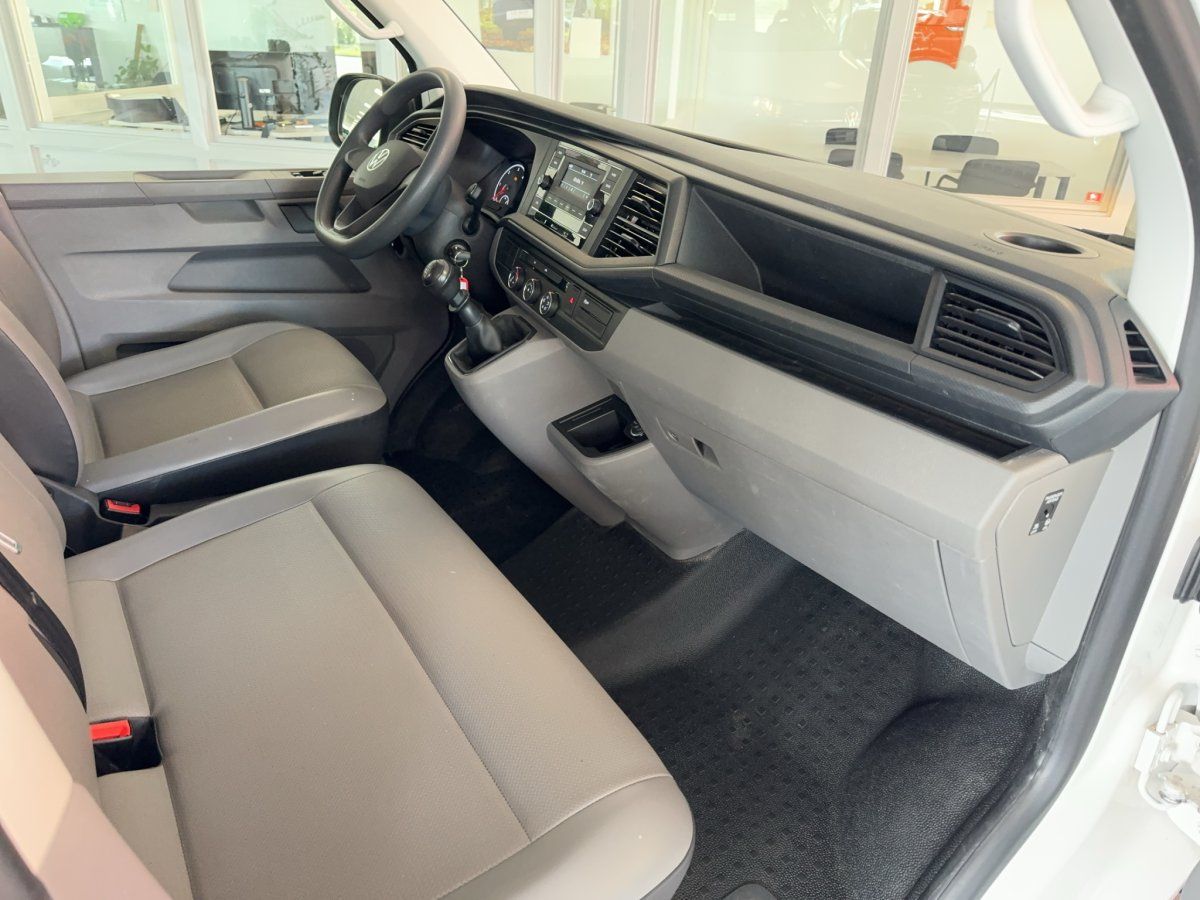 Fahrzeugabbildung Volkswagen T6.1 2.0 TDI Pritsche Doppelkabine LR AHK