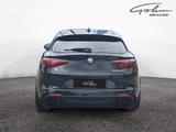 Alfa Romeo Stelvio Quadrifoglio Q4 - Alfa Romeo: Quadrifoglio