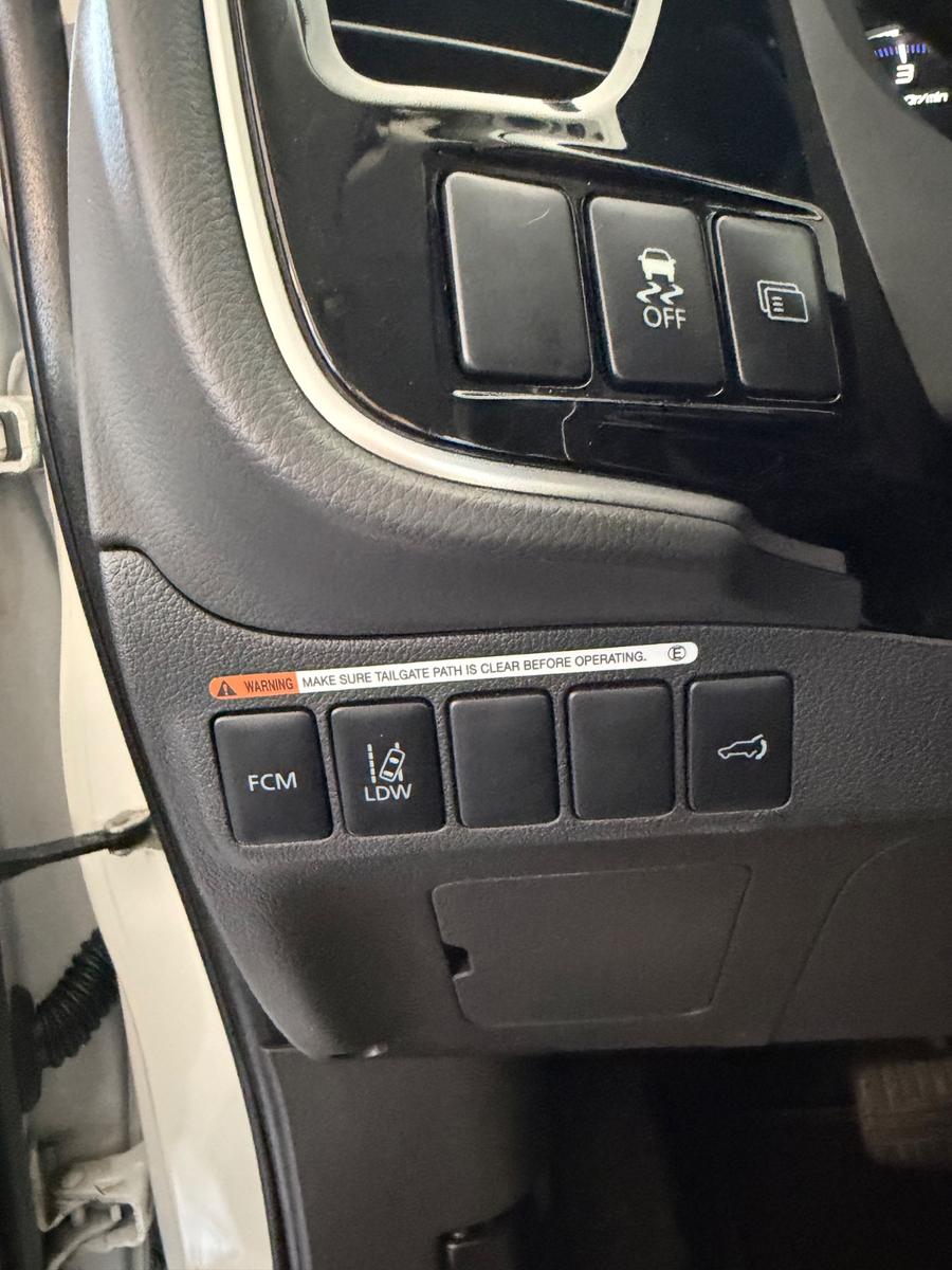 Mitsubishi Outlander Intense Premium  4WD °7Sitze/Leder/Nav