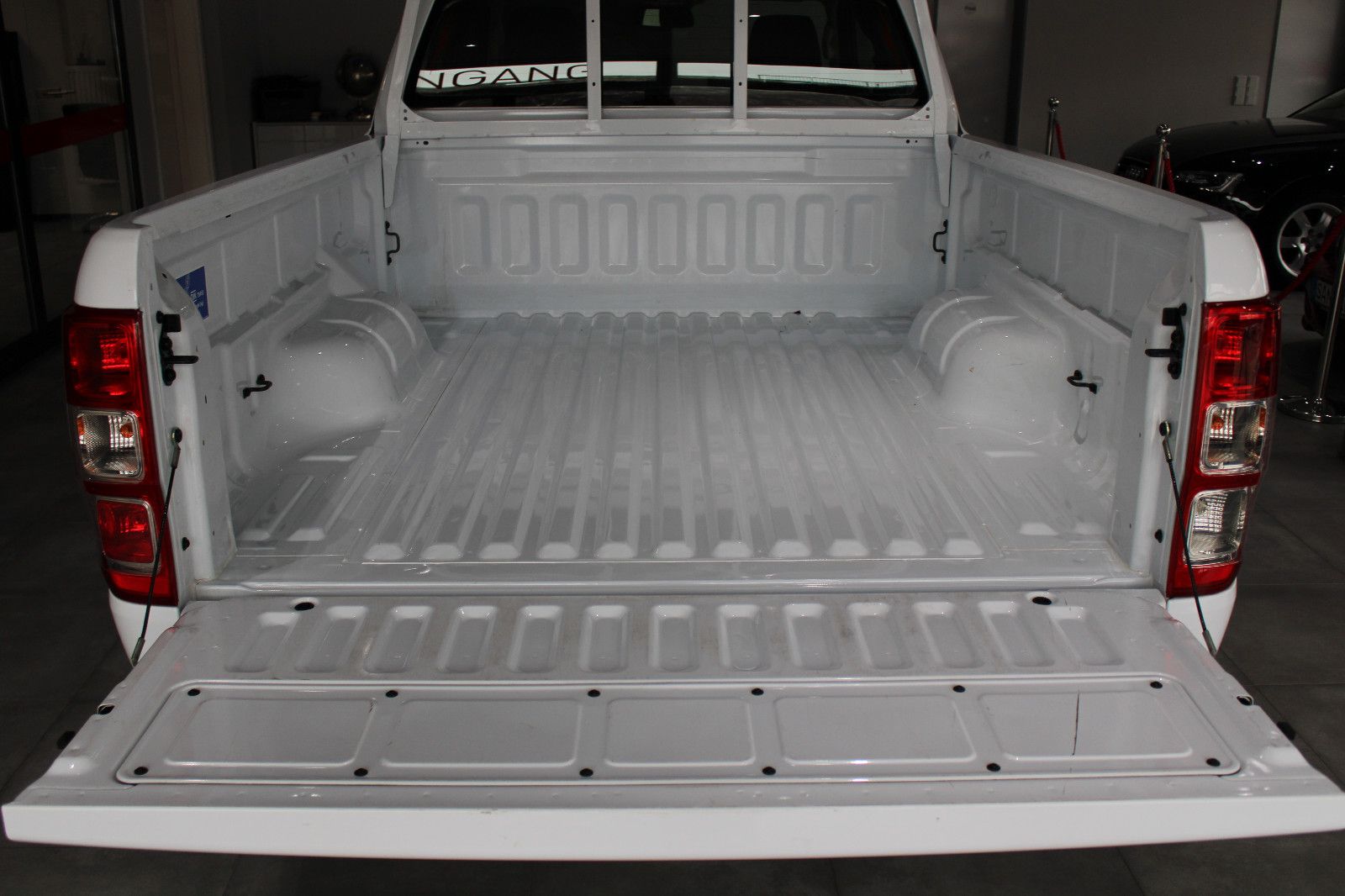 Ford Ranger Extra 2.0 TDCI 4x4 PANTHER DOKA *I.HAND* foto 13