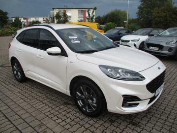 Ford Kuga ST-Line X   PDC+Assist + LED + Kamera  PA