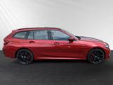 BMW 330e xDrive Touring M Sport Pro|Pano|AHK|Head-Up - BMW 330: Xd