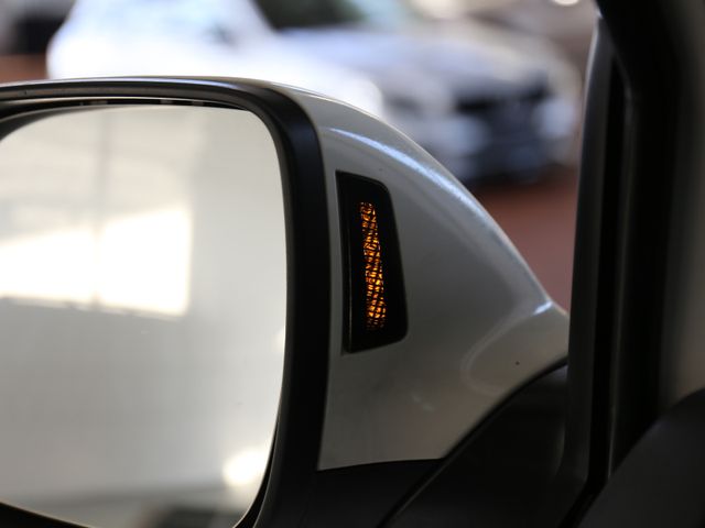 Volkswagen T5 Multivan 2.0TDI 103KW DSG NAVI STANDHZG SIDE