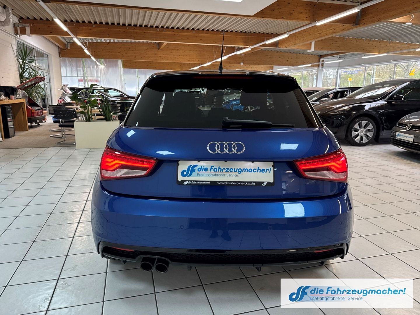 Fahrzeugabbildung Audi A1 Sportback Navi Soundsystem Bi-Xenon Klimaauto