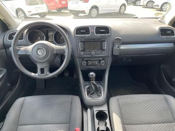 Volkswagen Golf - 10