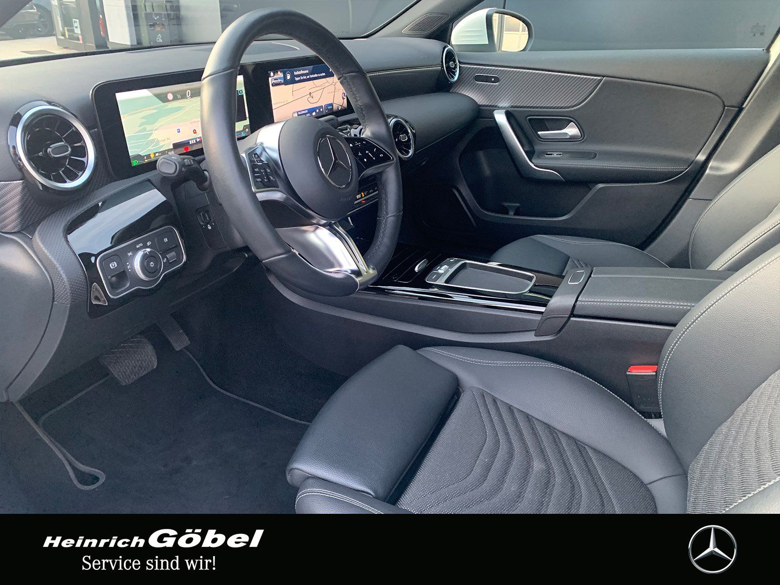 Fahrzeugabbildung Mercedes-Benz A 180 PROGRESSIVE*APPLECAR-PLAY*LED*WINTER-PAKET