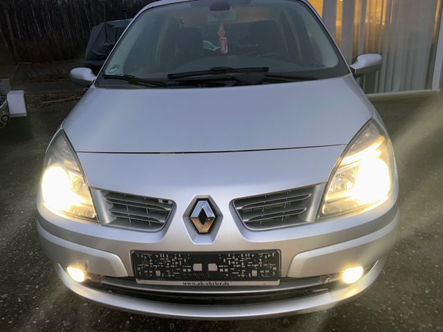 Renault Scenic Dynamique 1.6 16V